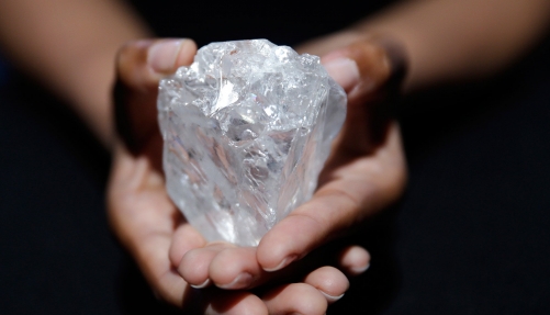 viên kim cương to nhất thế giới
