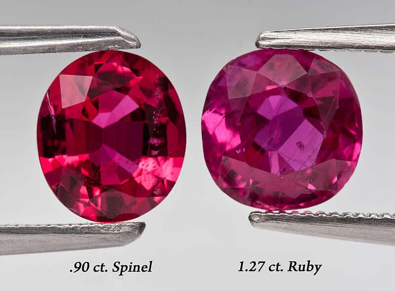 phân biệt đá spinel và ruby