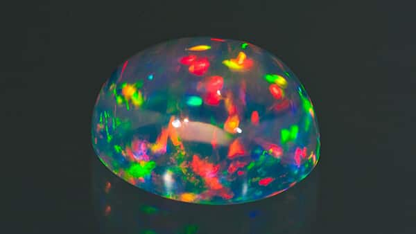 đá opal tinh thể