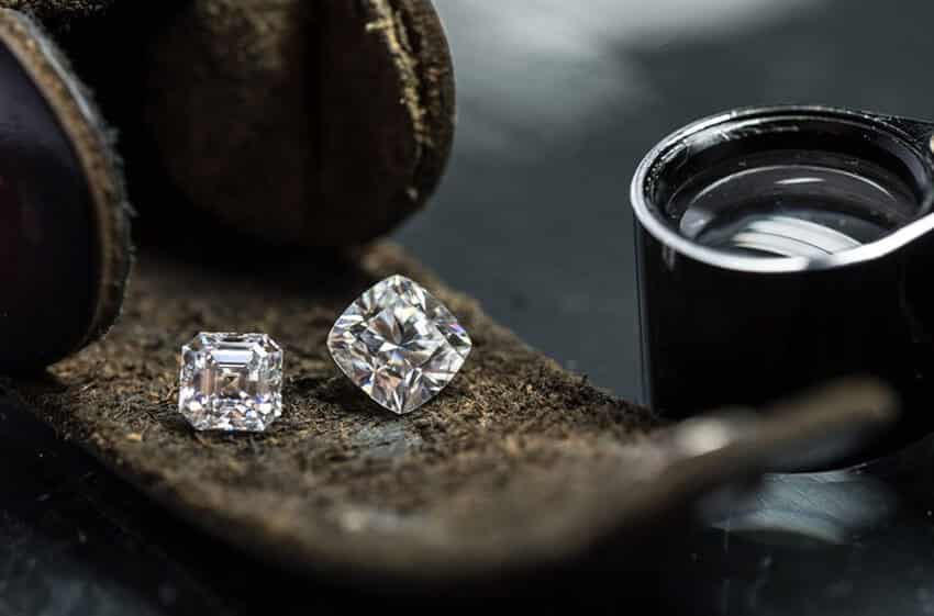Các rủi ro khi đầu tư kim cương
