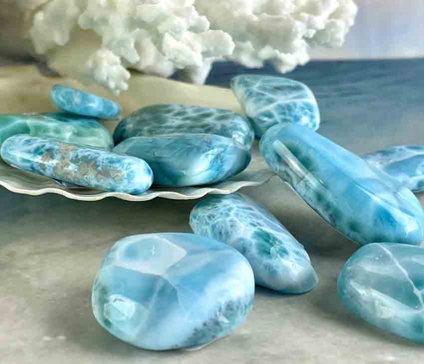 Đá Larimar cover