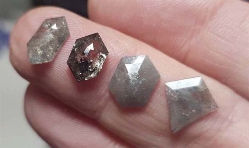 Hình dạng của kim cương xám