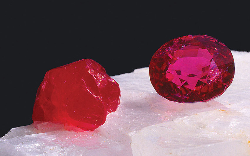 Các cách xử lý đá quý bằng lấp đầy vết vỡ hoặc lỗ hổng đá hồng ngọc