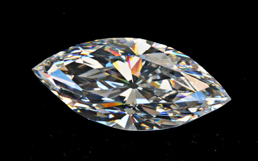 Viên kim cương lớn nhất thế giới kim cương Cullinan Diamond VI