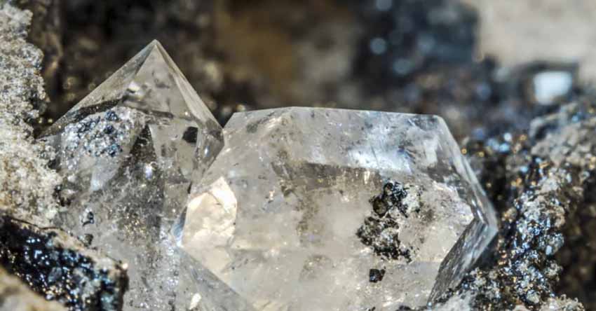 Kim cương Herkimer được tìm thấy ở đâu?
