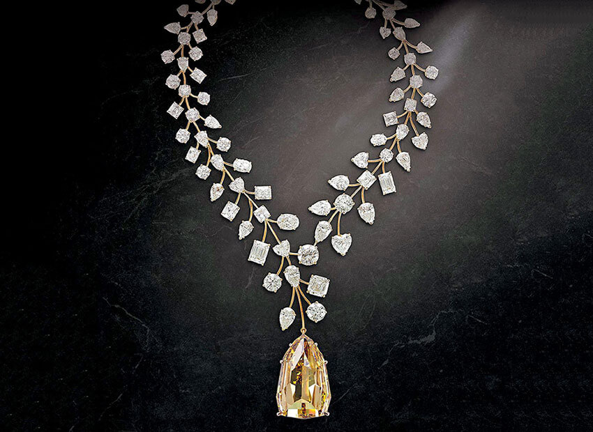 Vòng cổ đắt nhất: The Incomparable Diamond Necklace