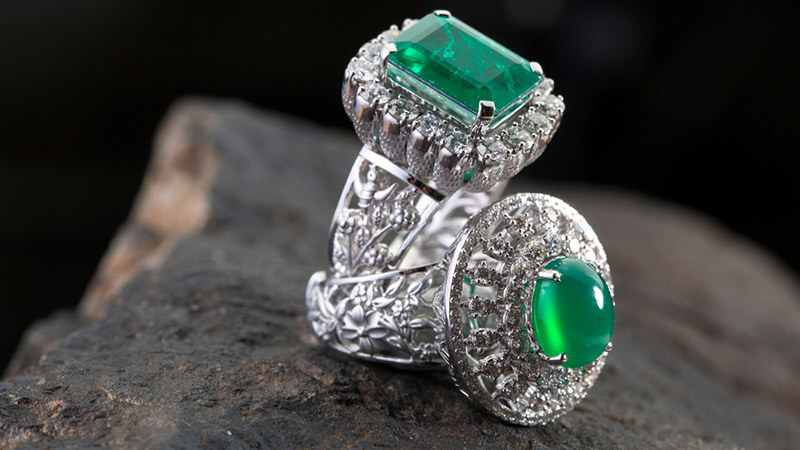 Emerald đắt nhất, Được chế tạo từ những vật liệu quý