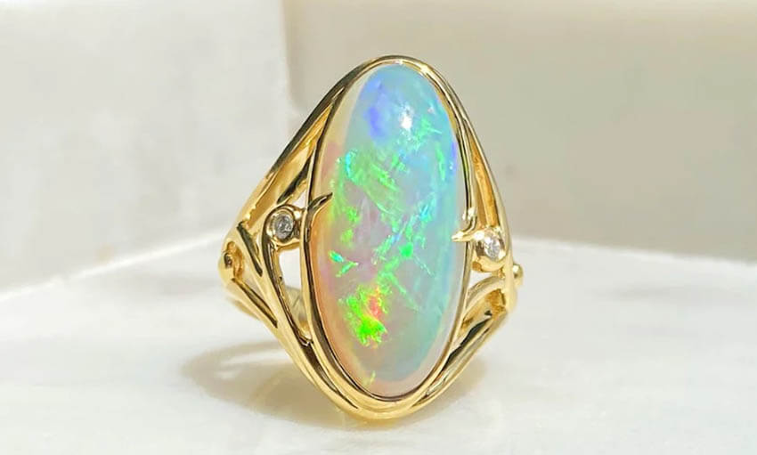 Ý nghĩa và công dụng của đá Jelly Opal