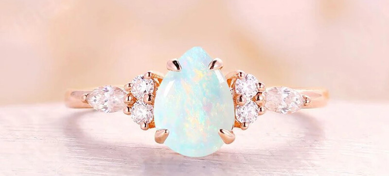 đá Opal trắng hợp mệnh gì